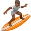 Emoji Personne faisant du surf : peau mate sur Apple
