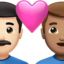 Emoji Coppia con cuore: uomo, uomo, carnagione chiara e carnagione olivastra su Apple