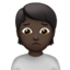 Emoji Orang berkerut dahi: ton kulit gelap pada Apple