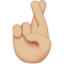 Emoji Dedos cruzados: pele morena clara no Apple