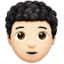 אימוג'י אדם: גוון עור בהיר, שיער מתולתל ב-Apple