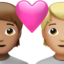 อีโมจิ คู่รัก: คน คน โทนผิวสีเหลือง และ โทนผิวสีขาวเหลือง บน Apple