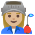 Google의 공장 여자 직원: 연한 갈색 피부 이모지