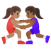 Ringende Frauen: mittlere Hautfarbe, mitteldunkle Hautfarbe-Emoji auf Google