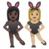 Emoji Femmes avec des oreilles de lapin : peau foncée et peau moyennement claire sur Google