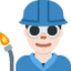 Emoji Pekerja kilang lelaki: ton kulit cerah pada X / Twitter
