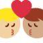 Sich küssendes Paar: Mann, Mann, mittelhelle Hautfarbe und mittlere Hautfarbe-Emoji auf X / Twitter