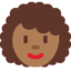 Emoji Phụ nữ: màu da tối trung bình, tóc xoăn trên X / Twitter