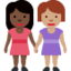 Emoji Dua wanita berpegangan tangan: ton kulit gelap dan ton kulit sederhana pada X / Twitter